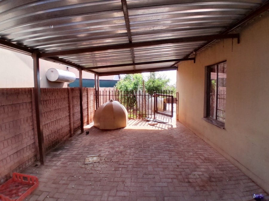To Let 3 Bedroom Property for Rent in Kathu Northern Cape
